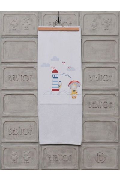 Bebitof White and Red Umbrella Baby Blanket
