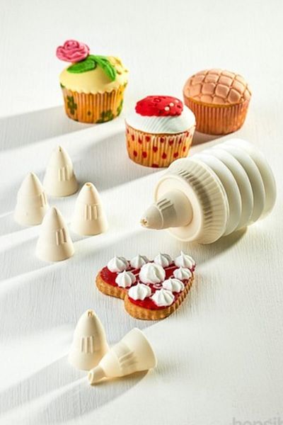5DM 7 Head Kitchen Cake Cream Squeezing Decorating Pump Apparatus Set