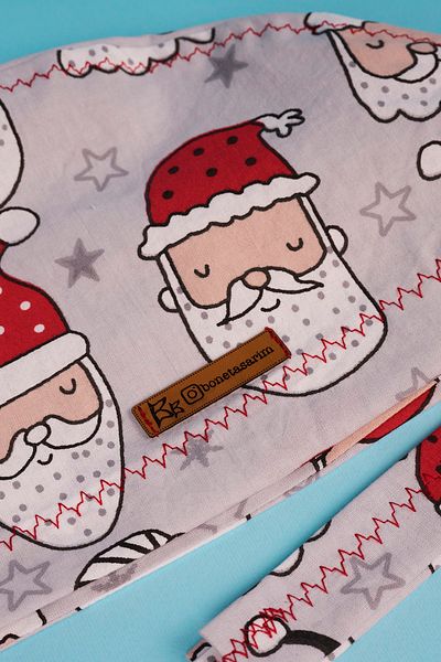 Best Bone Santa Claus Patterned Surgical Bonnet