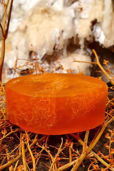 FANTASTİK SANAT ATÖLYESİ Fiber Therapy Soap - Orange Color Organic 100% Natural - Jasmine Scented - 120 Grams - Oval - 8 X 3 Cm