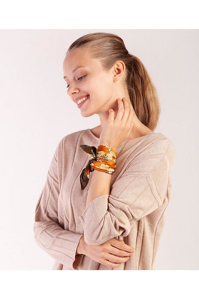 Artikel Dark Green Orange Floral Satin Bandana Scarf