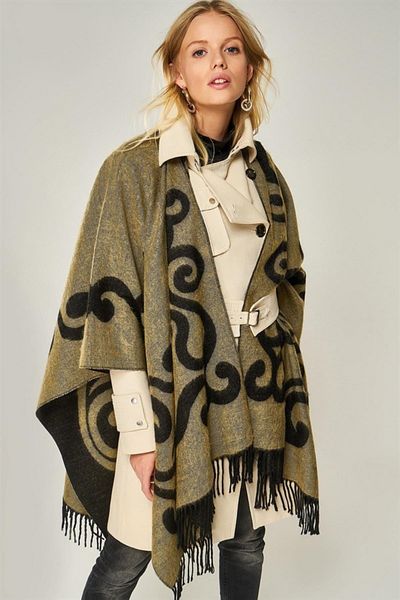 Forum Fashion Jacquard Keel Patterned Poncho