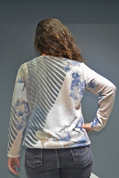 Nur Aka by Nurteks Soft Textured Floral Patterned Long Sleeve Cream Large Size T-shirt