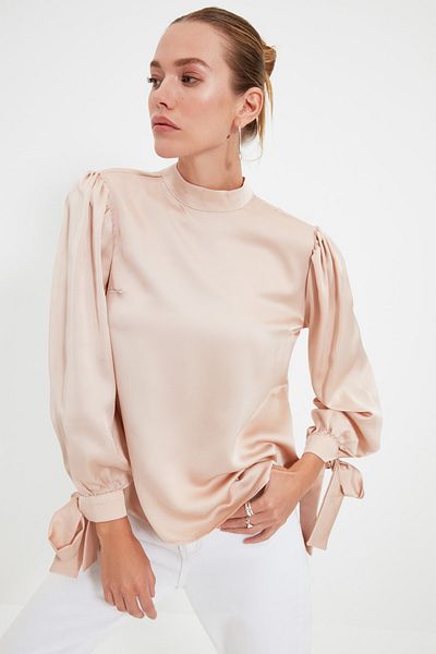 Trendyol Collection Πέτρινη γραβάτα Λεπτομερής υφασμένη μπλούζα TOFAW19FG0082