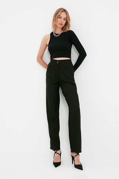 Trendyol Collection Kalhoty z černé tkaniny s rovným/rovným střihem Twoaw22Pl0321