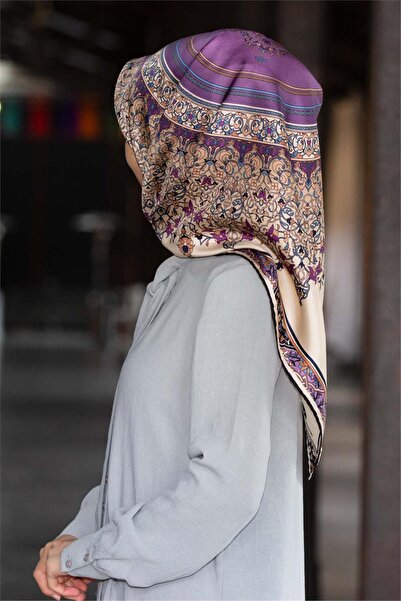 Vissona شال حريري 100% من نسيج التويل بنمط أرجواني ملون مقاس 90x90 طريقة الخياطة: خياطة يدوية