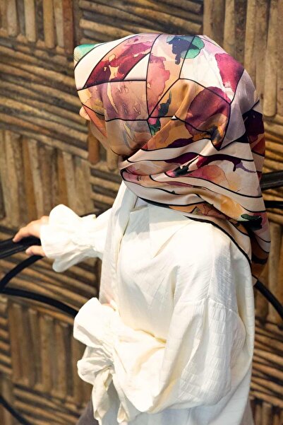 Vissona %100 Twill İpek Bahar Çiçekleri Desenli Gül Kurusu - Bej Renkli 90x90...