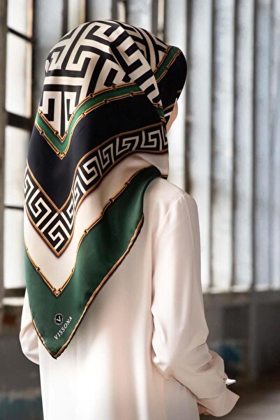 Vissona %100 Twill İpek Labirent Ve Geometrik Desenli Zümrüt Yeşili - Siyah R...