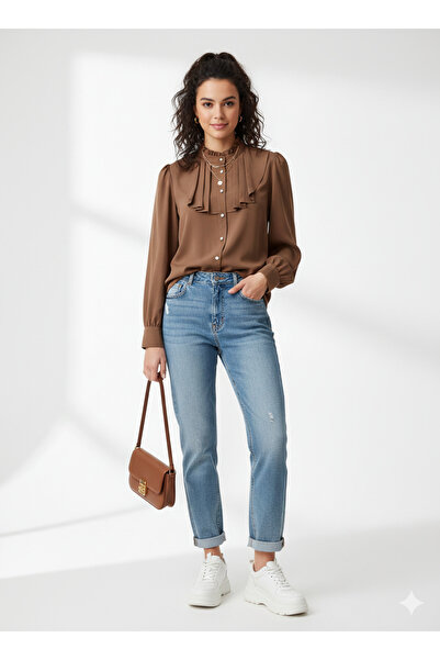 ribana Kadın Modelli Rahat Kesim Düğmeli Uzun Kollu Gömlek