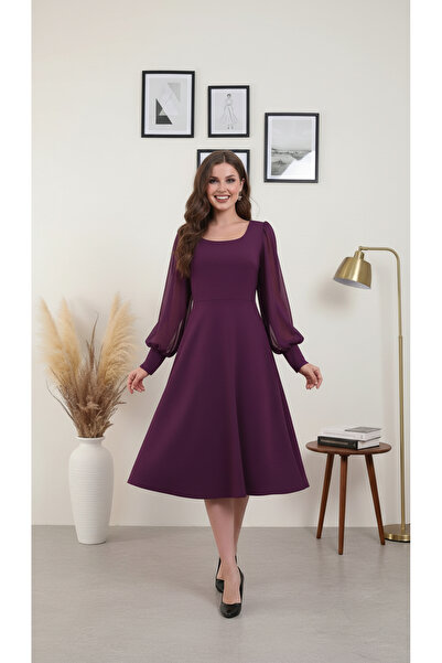 Rokka Moda Μίντι Φόρεμα με στρογγυλή λαιμόκοψη