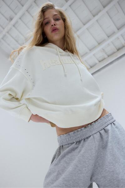 Stradivarius Zımba işlemeli kapüşonlu sweatshirt