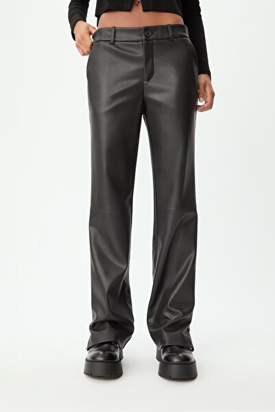 Stradivarius Suni deri düz kesim yan fermuarlı pantolon