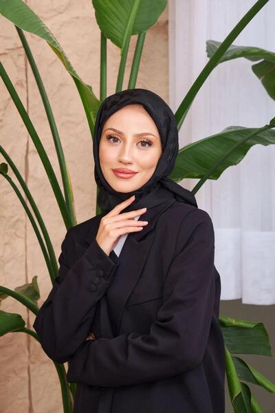 İpekhan Houndstooth Jacquard Scarf Black 9901-11