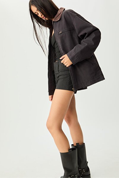 Stradivarius Kontrast yakalı ve cepli ceket