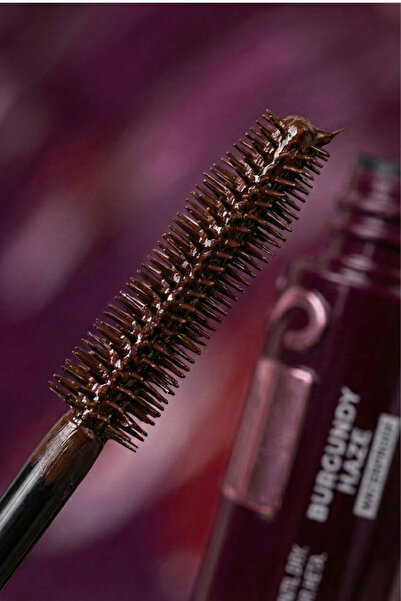 Femmelogy Sky High Kahverengi Maskara Doğal Uzunluk Veren Topaklanmayan Günlü...