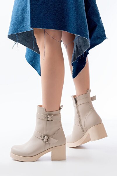 Zerenyus ZRİN-3027 Premium Bej Topuklu Fermuarlı Günlük Kadın Bot