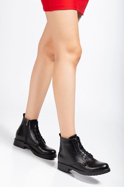 Zerenyus حذاء نسائي يومي ZRİN165-225 فاخر أسود اللون برباط وسحاب