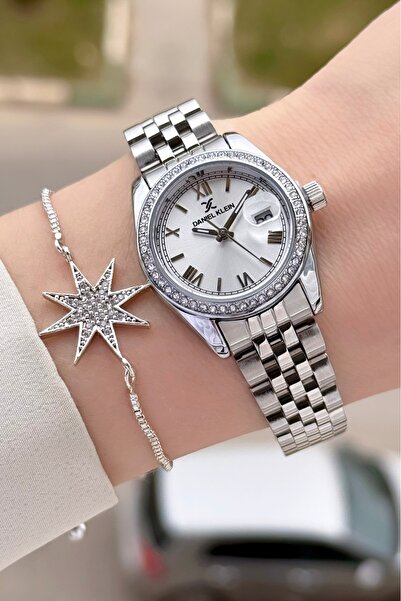 Daniel Klein Gümüş Renk 28 mm Kristal Cam Kadın Kol Saati ve Bileklik