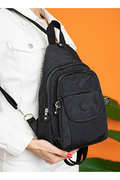 Çanta Trend Rucsac Mega pentru femei, din material negru impermeabil