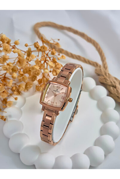 Daniel Klein DKE.1.10839 Kare Kadran Bombeli Cam Romen Rakamlı Kadın Kol Saati