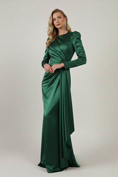 By Saygı Атласна довга сукня на підкладці з довгим рукавом і плісированими де...