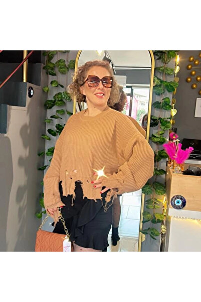 Perabutik KREM YIRTIK MODEL KAZAK