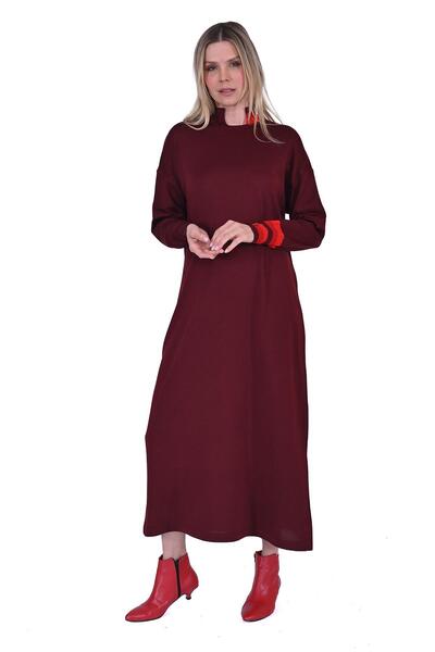 Invee فستان القاضي من الصوف باللون الأحمر الداكن