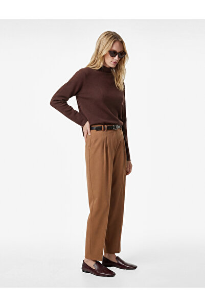 Koton Pocketed, Pile Detailed, Belted Carrot Pants