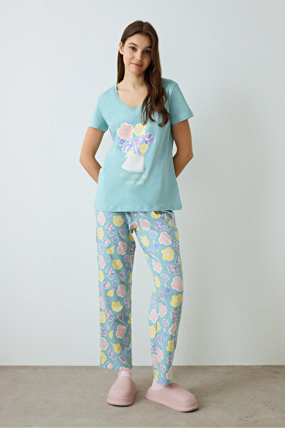 Penti Mint Yeşili With Love Çiçek Desenli Pamuklu V Yaka Kısa Kollu Pijama Takımı