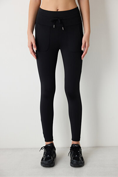 Penti Siyah Comfort Yüksek Bel Cep Detaylı Bilek Boy Tayt
