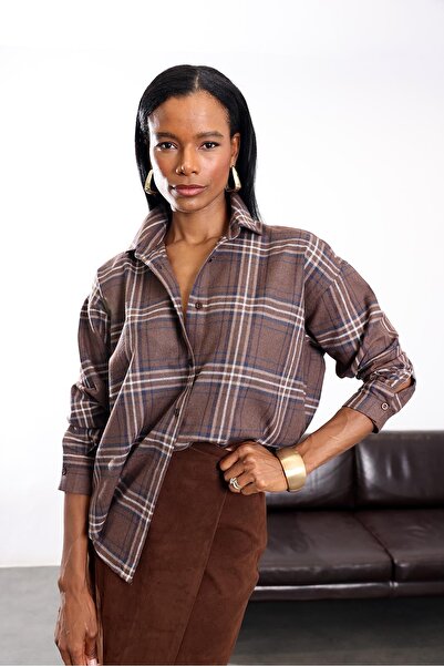 5in1Canpolat Cămașă maro cu model în carouri 6648