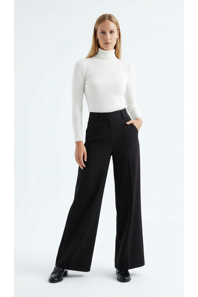 Exquise Wide Leg High Waist Pocket Woven Trousers