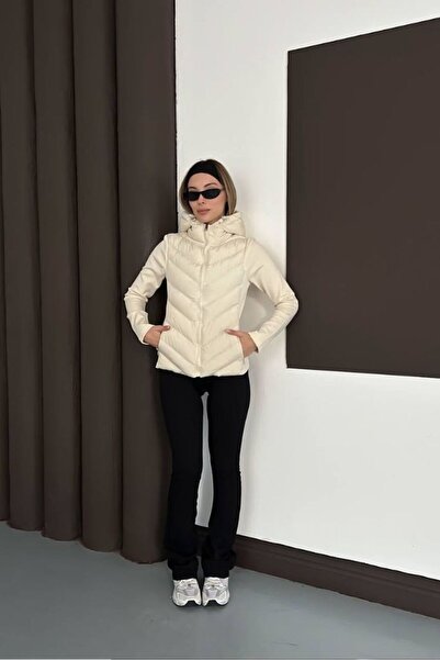 SUN STYLE Palton gonflabil argintiu pentru femei - Cu buzunare și căptușit