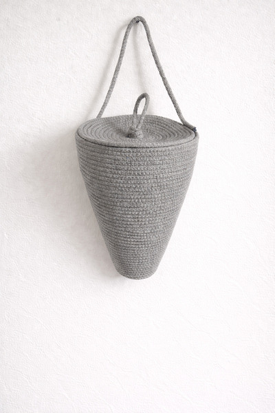 ÖRGÜM Θήκη για τσάντες Διακοσμητικό καλάθι οργάνωσης κουζίνας 30x20 εκ.