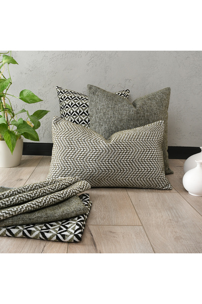 shop "مجموعة Arion الحديثة المزخرفة المكونة من 3 أغطية وسائد منسوجة"