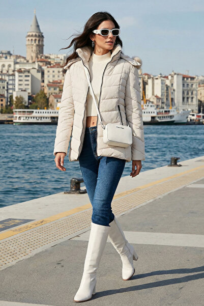 Lela معطف مبطن بقصة ضيقة وغطاء رأس قابل للإزالة MONT 497MARA