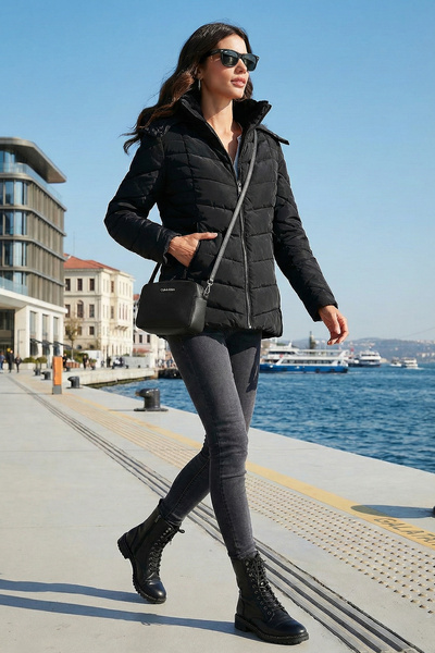 Lela Kapitoneli Slim Fit Çıkarılabilir Kapüşonlu Mont MONT 497MARA