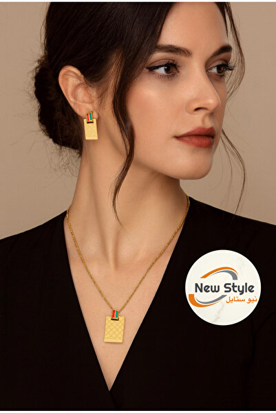 NEW STYLE متجر نيو ستايل يقدم طقم اكسسوار ستانلس ستيل فاخر وأنيق يأتي بعلبة - انظر التفاصيل في مميزات المنتج