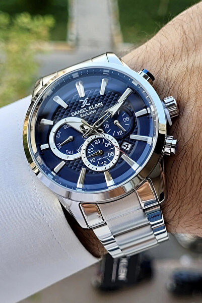 Daniel Klein Dial Navy Blue Color Internal Indicators Active Men's Wristwatch...