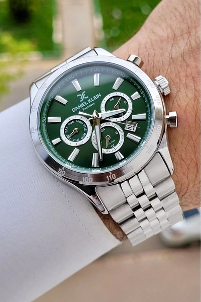 Daniel Klein Men's Wristwatch Dkiste1894 with Green Dial, Silver Color Band and Active Internal Indicators