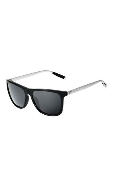 Generic Full Rim Polarized Wayfarer Frame Sunglasses - Lens Size: 63 mm