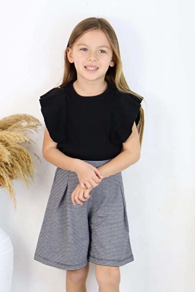 Riccotarz Комплект блузки з ребристої тканини для дівчинки з рукавами з рюшами та шортами в клітинку