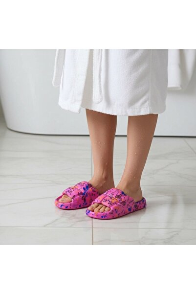 OEM Casual slippers for women, indoor or outdoor slippers, suitable for all seasons, H682