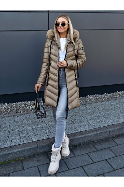 OEM Women's long beige-cappuccino jacket with fur on the hood