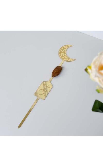 Story of candle رمضان ، توزيعة مع عود مروكي فاخر بعبارة مبارك عليك الشهر | ذهبي