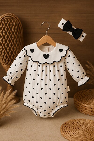 Chicsy Baby Girl Black Heart Patterned Ruffled Collar Long Sleeve Bodysuit