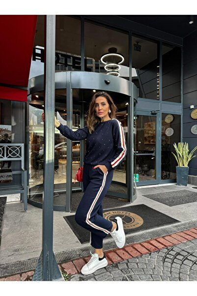 Genel Markalar Lacivert Taşlı Şeritli Tasarım Takım