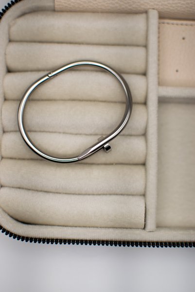 JewAksesuar 316L Stainless Steel Handcuff Bracelet Silver Color Does Not Tarnish