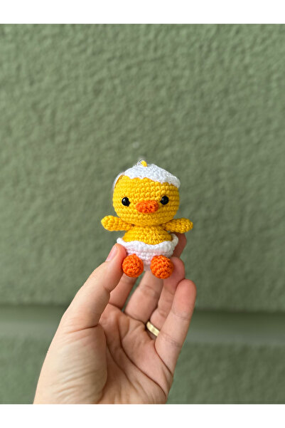 Miniminiigne amigurumi civciv örgü anahtarlık