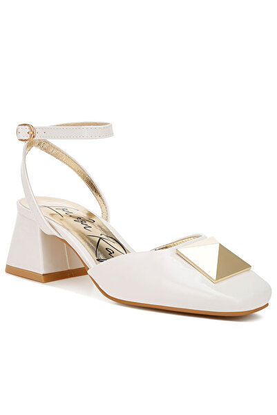 london Rag صندل نسائي برباط كاحل وبروش أبيض مائل للرمادي